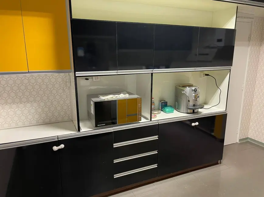 Apartamento com 4 quartos à venda e para alugar, 220m2 em Centro, Sorocaba - SP - imagem 9 Foto 9 de Apartamento com 4 quartos à venda e para alugar, 220m2 em Centro, Sorocaba - SP