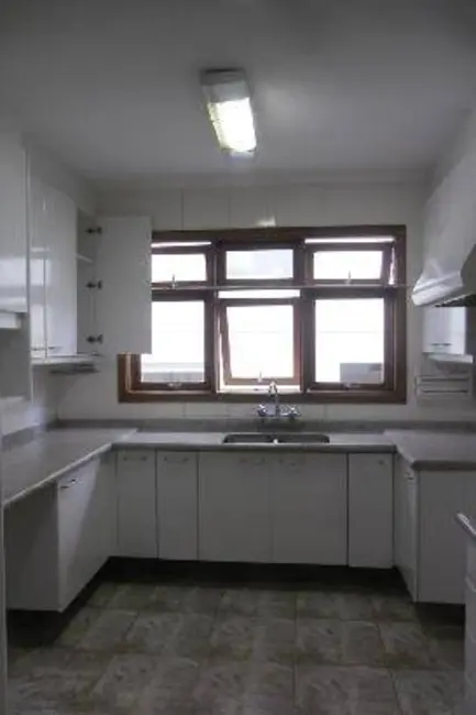 Foto 8 de Casa de Condomínio com 4 quartos para alugar, 660m2 em Alphaville, Santana De Parnaiba - SP