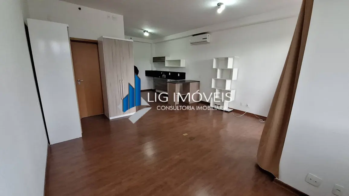 Foto 4 de Apartamento com 1 quarto para alugar, 45m2 em Tamboré, Santana De Parnaiba - SP