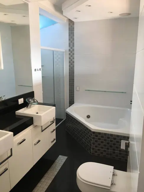 Sala Comercial com 3 quartos à venda e para alugar, 308m2 em Jardim Emília, Sorocaba - SP - imagem 9 Foto 9 de Sala Comercial com 3 quartos à venda e para alugar, 308m2 em Jardim Emília, Sorocaba - SP