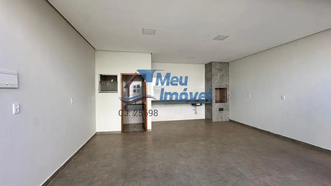 Foto 2 de Casa com 3 quartos à venda, 322m2 em Setor Mandu II, Luziania - GO