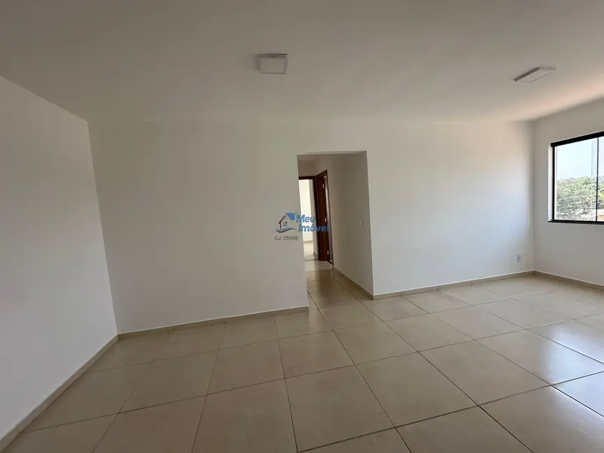 Foto 4 de Apartamento com 3 quartos à venda, 66m2 em Jardim do Ingá, Luziania - GO