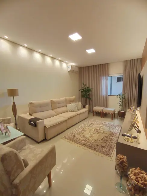 Casa de Condomínio com 3 quartos à venda, 500m2 em Ponte Alta Norte (Gama), Brasilia - DF - imagem 9 Foto 9 de Casa de Condomínio com 3 quartos à venda, 500m2 em Ponte Alta Norte (Gama), Brasilia - DF