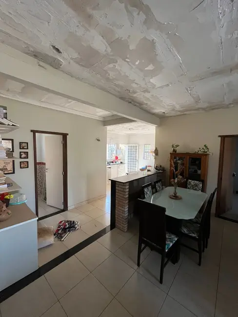 Casa de Condomínio com 3 quartos à venda, 180m2 em Setor Habitacional Arniqueira (Águas Claras), Brasilia - DF - imagem 7 Foto 7 de Casa de Condomínio com 3 quartos à venda, 180m2 em Setor Habitacional Arniqueira (Águas Claras), Brasilia - DF