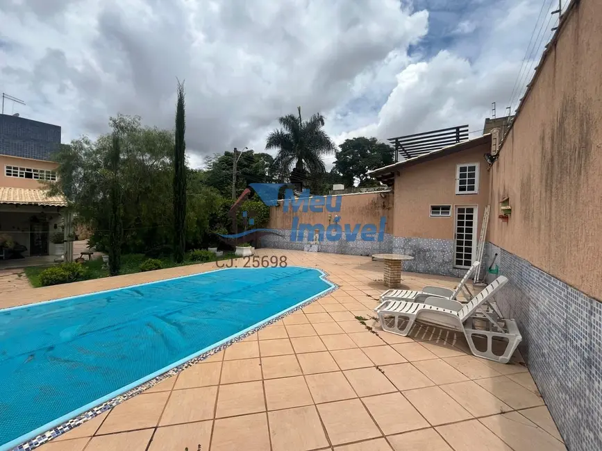 Casa com 4 quartos à venda, 380m2 em Brasilia - DF - imagem 9 Foto 9 de Casa com 4 quartos à venda, 380m2 em Brasilia - DF