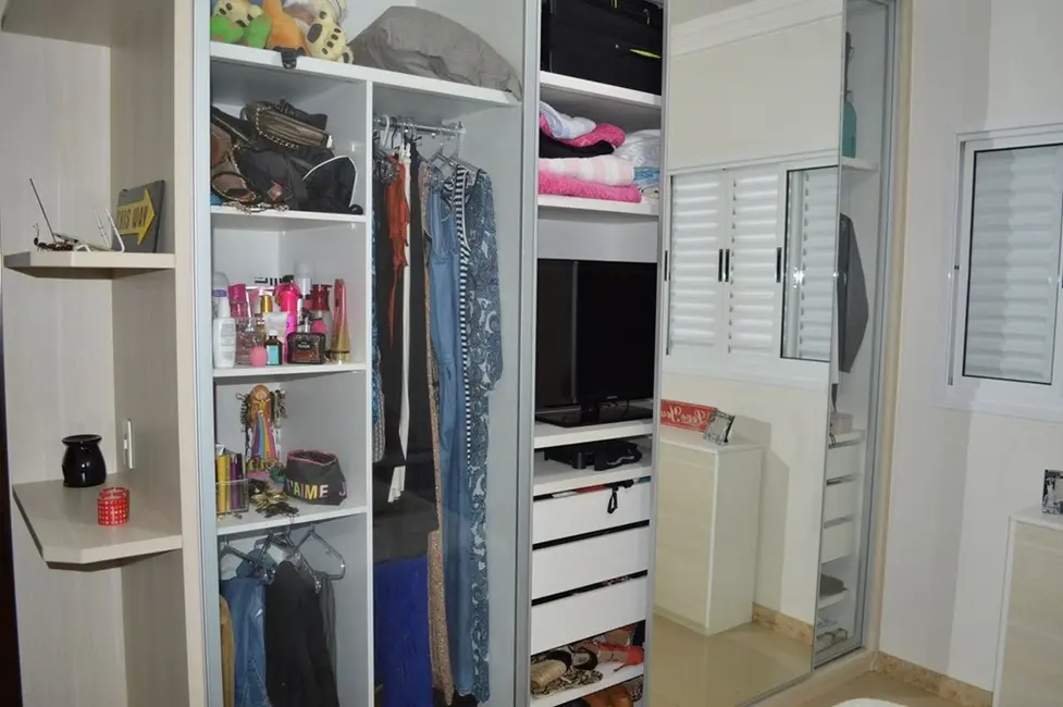 Casa de Condomínio com 4 quartos à venda, 800m2 em Setor Habitacional Vicente Pires, Brasilia - DF - imagem 9 Foto 9 de Casa de Condomínio com 4 quartos à venda, 800m2 em Setor Habitacional Vicente Pires, Brasilia - DF