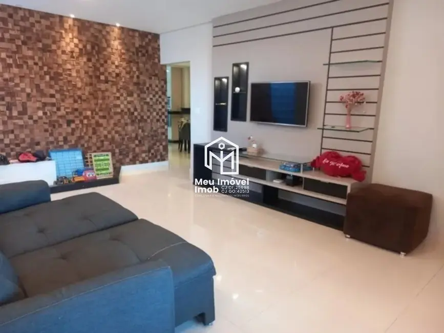 Casa de Condomínio com 3 quartos à venda, 400m2 em Setor Habitacional Vicente Pires, Brasilia - DF - imagem 3 Foto 3 de Casa de Condomínio com 3 quartos à venda, 400m2 em Setor Habitacional Vicente Pires, Brasilia - DF