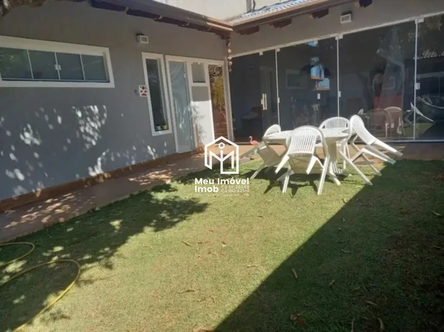 Casa de Condomínio com 3 quartos à venda, 400m2 em Setor Habitacional Vicente Pires, Brasilia - DF - imagem 6 Foto 6 de Casa de Condomínio com 3 quartos à venda, 400m2 em Setor Habitacional Vicente Pires, Brasilia - DF