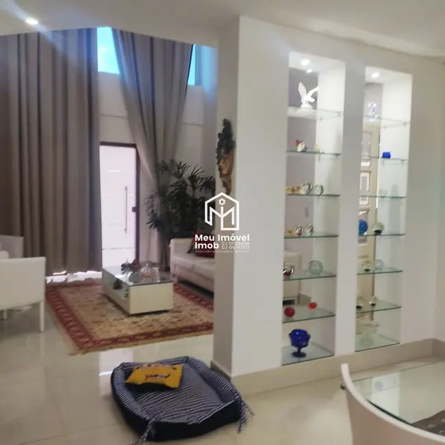 Casa de Condomínio com 3 quartos à venda, 350m2 em Setor Habitacional Vicente Pires, Brasilia - DF - imagem 5 Foto 5 de Casa de Condomínio com 3 quartos à venda, 350m2 em Setor Habitacional Vicente Pires, Brasilia - DF