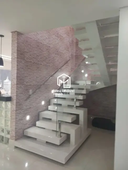 Casa de Condomínio com 3 quartos à venda, 350m2 em Setor Habitacional Vicente Pires, Brasilia - DF - imagem 6 Foto 6 de Casa de Condomínio com 3 quartos à venda, 350m2 em Setor Habitacional Vicente Pires, Brasilia - DF