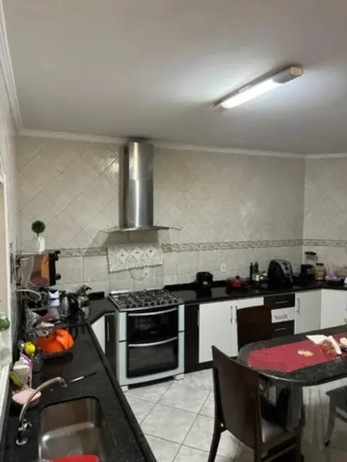 Casa de Condomínio com 4 quartos à venda, 800m2 em Setor Habitacional Vicente Pires, Brasilia - DF - imagem 7 Foto 7 de Casa de Condomínio com 4 quartos à venda, 800m2 em Setor Habitacional Vicente Pires, Brasilia - DF