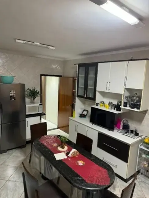 Casa de Condomínio com 4 quartos à venda, 800m2 em Setor Habitacional Vicente Pires, Brasilia - DF - imagem 6 Foto 6 de Casa de Condomínio com 4 quartos à venda, 800m2 em Setor Habitacional Vicente Pires, Brasilia - DF