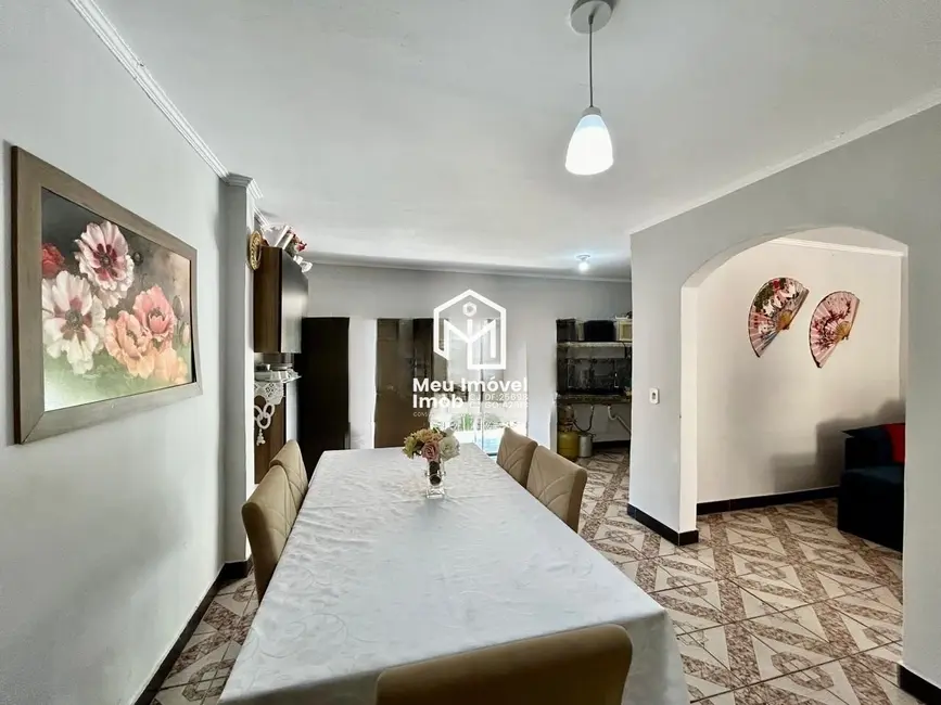 Casa de Condomínio com 4 quartos à venda, 140m2 em Setor Habitacional Samambaia (Vicente Pires), Brasilia - DF - imagem 8 Foto 8 de Casa de Condomínio com 4 quartos à venda, 140m2 em Setor Habitacional Samambaia (Vicente Pires), Brasilia - DF