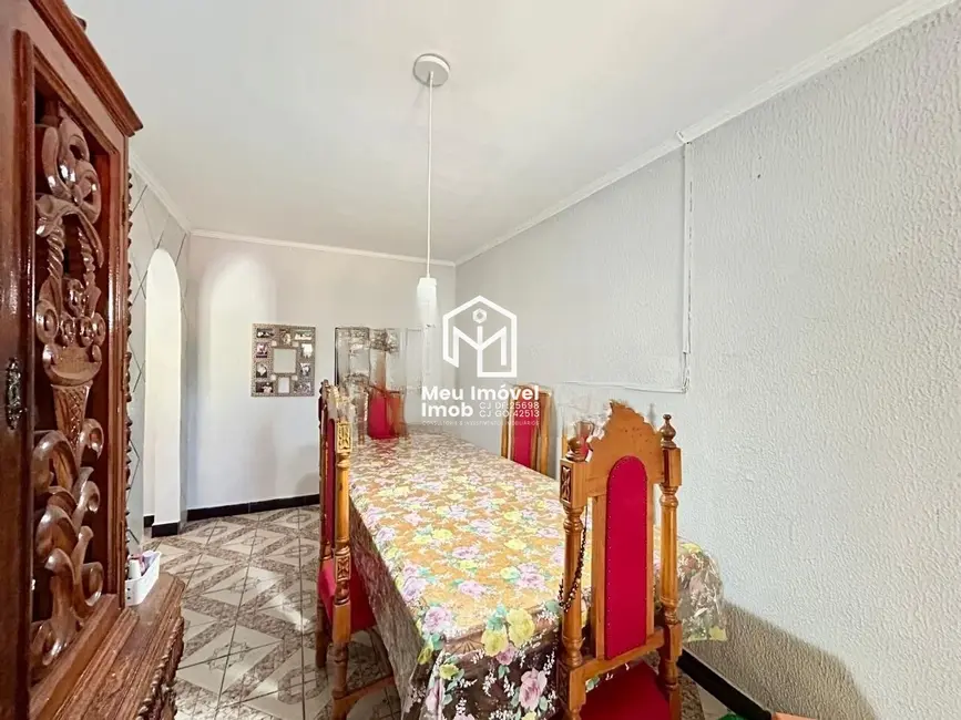 Casa de Condomínio com 4 quartos à venda, 140m2 em Setor Habitacional Samambaia (Vicente Pires), Brasilia - DF - imagem 5 Foto 5 de Casa de Condomínio com 4 quartos à venda, 140m2 em Setor Habitacional Samambaia (Vicente Pires), Brasilia - DF