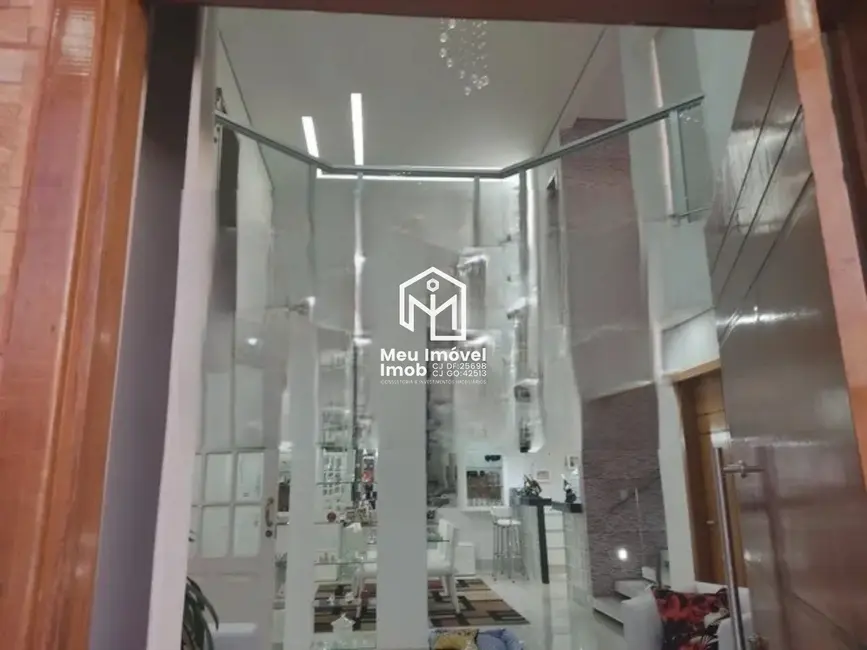 Casa de Condomínio com 3 quartos à venda, 350m2 em Setor Habitacional Vicente Pires, Brasilia - DF - imagem 3 Foto 3 de Casa de Condomínio com 3 quartos à venda, 350m2 em Setor Habitacional Vicente Pires, Brasilia - DF