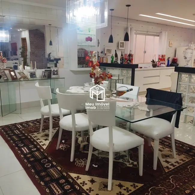 Casa de Condomínio com 3 quartos à venda, 350m2 em Setor Habitacional Vicente Pires, Brasilia - DF - imagem 7 Foto 7 de Casa de Condomínio com 3 quartos à venda, 350m2 em Setor Habitacional Vicente Pires, Brasilia - DF