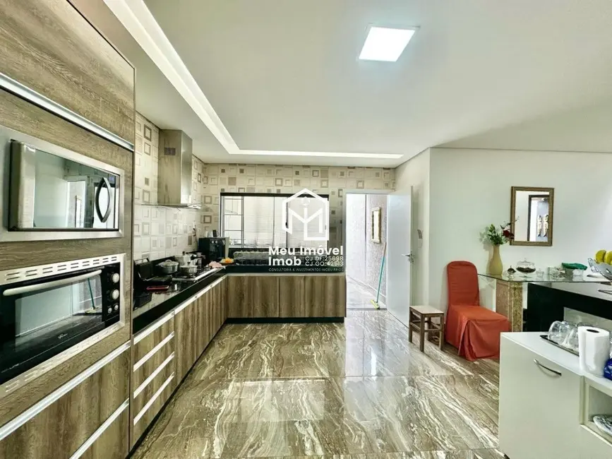 Foto 5 de Casa com 3 quartos à venda, 200m2 em Setor Habitacional Arniqueira (Águas Claras), Brasilia - DF