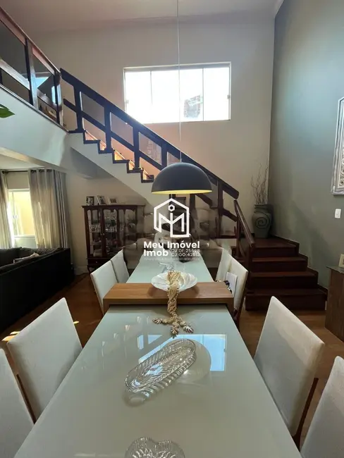 Foto 3 de Casa de Condomínio com 5 quartos à venda, 330m2 em Taguatinga Norte (Taguatinga), Brasilia - DF