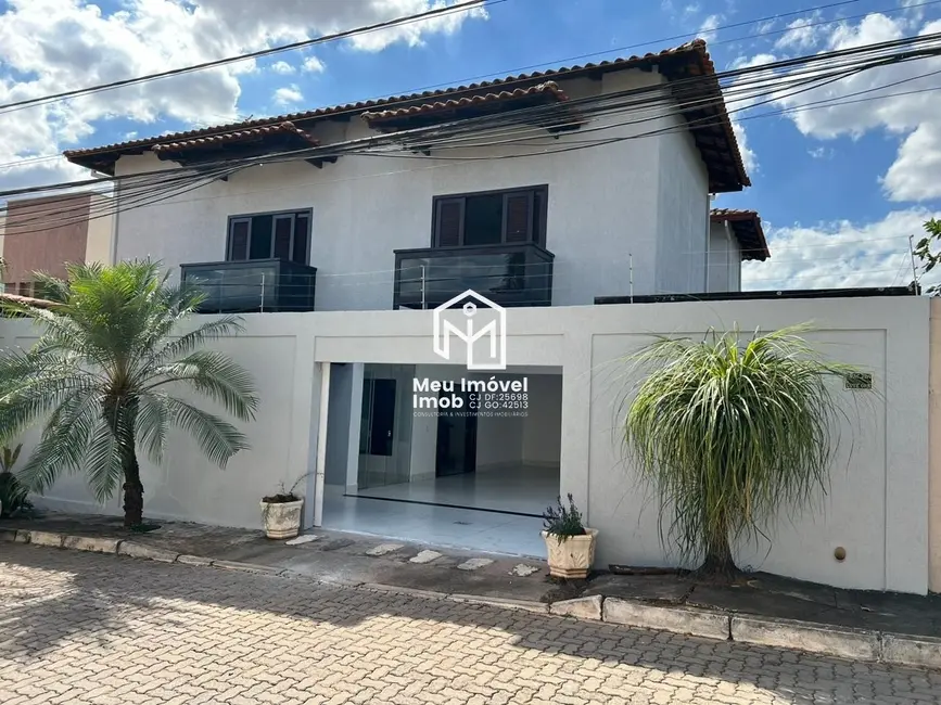 Casa de Condomínio com 4 quartos à venda, 500m2 em Setor Habitacional Vicente Pires, Brasilia - DF - imagem 3 Foto 3 de Casa de Condomínio com 4 quartos à venda, 500m2 em Setor Habitacional Vicente Pires, Brasilia - DF