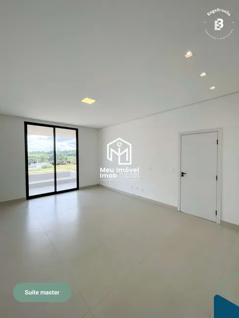 Foto 3 de Casa de Condomínio com 4 quartos à venda, 250m2 em Setor Fumal, Luziania - GO