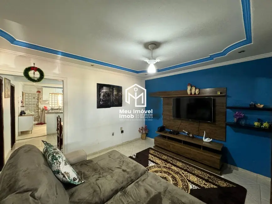 Casa com 3 quartos à venda, 270m2 em Samambaia Sul (Samambaia), Brasilia - DF - imagem 3 Foto 3 de Casa com 3 quartos à venda, 270m2 em Samambaia Sul (Samambaia), Brasilia - DF