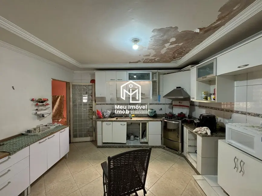 Casa com 3 quartos à venda, 270m2 em Samambaia Sul (Samambaia), Brasilia - DF - imagem 8 Foto 8 de Casa com 3 quartos à venda, 270m2 em Samambaia Sul (Samambaia), Brasilia - DF