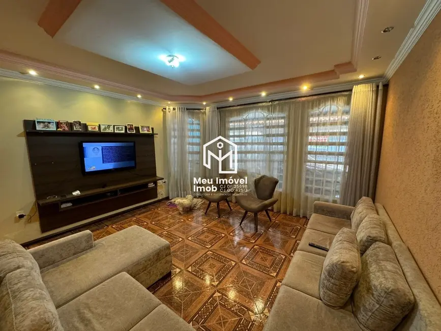 Casa com 5 quartos à venda, 328m2 em Samambaia Sul (Samambaia), Brasilia - DF - imagem 1 Foto 1 de Casa com 5 quartos à venda, 328m2 em Samambaia Sul (Samambaia), Brasilia - DF