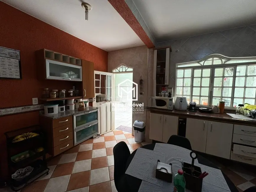 Casa com 5 quartos à venda, 328m2 em Samambaia Sul (Samambaia), Brasilia - DF - imagem 4 Foto 4 de Casa com 5 quartos à venda, 328m2 em Samambaia Sul (Samambaia), Brasilia - DF