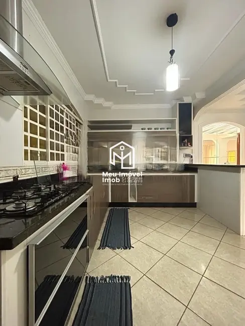 Casa de Condomínio com 4 quartos à venda, 463m2 em Setor Habitacional Vicente Pires, Brasilia - DF - imagem 9 Foto 9 de Casa de Condomínio com 4 quartos à venda, 463m2 em Setor Habitacional Vicente Pires, Brasilia - DF