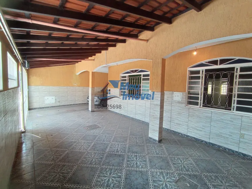 Foto 1 de Casa com 5 quartos à venda, 200m2 em Ceilândia Norte (Ceilândia), Brasilia - DF