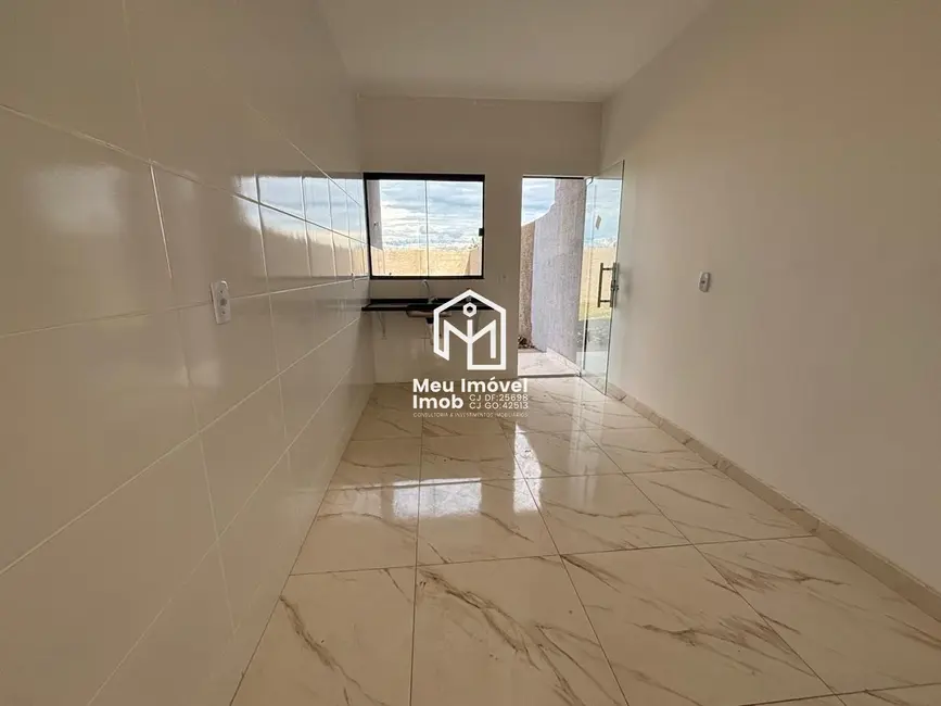 Foto 4 de Casa com 2 quartos à venda, 74m2 em Parque Alvorada I, Luziania - GO