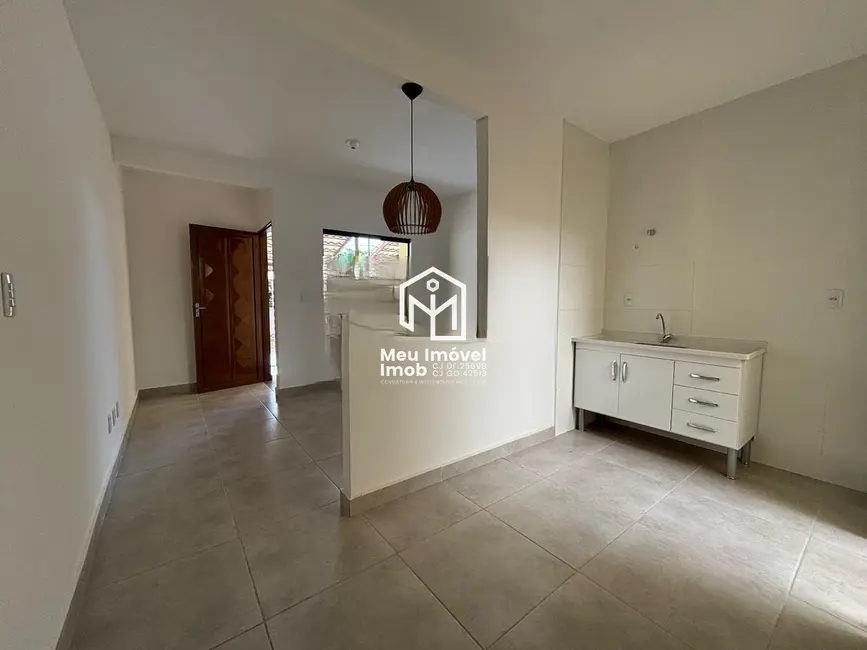 Casa com 2 quartos à venda, 73m2 em Luziania - GO - imagem 1 Foto 1 de Casa com 2 quartos à venda, 73m2 em Luziania - GO