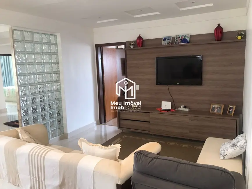 Foto 1 de Casa com 3 quartos à venda, 667m2 em Brasilia - DF