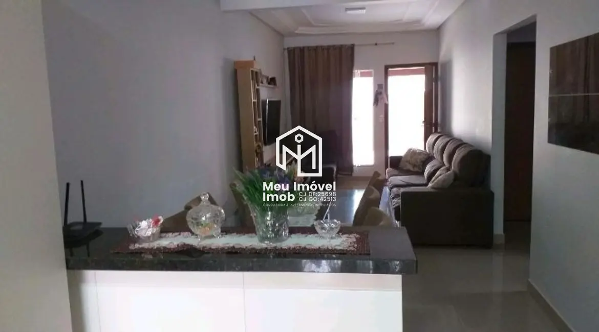 Foto 4 de Casa com 2 quartos à venda, 172m2 em Parque Estrela Dalva I, Luziania - GO