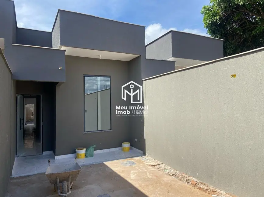 Casa com 2 quartos à venda, 70m2 em Cidade Jardim Marília, Luziania - GO - imagem 2 Foto 2 de Casa com 2 quartos à venda, 70m2 em Cidade Jardim Marília, Luziania - GO