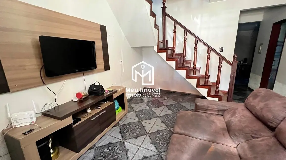 Foto 2 de Casa com 3 quartos à venda, 220m2 em Samambaia Sul (Samambaia), Brasilia - DF