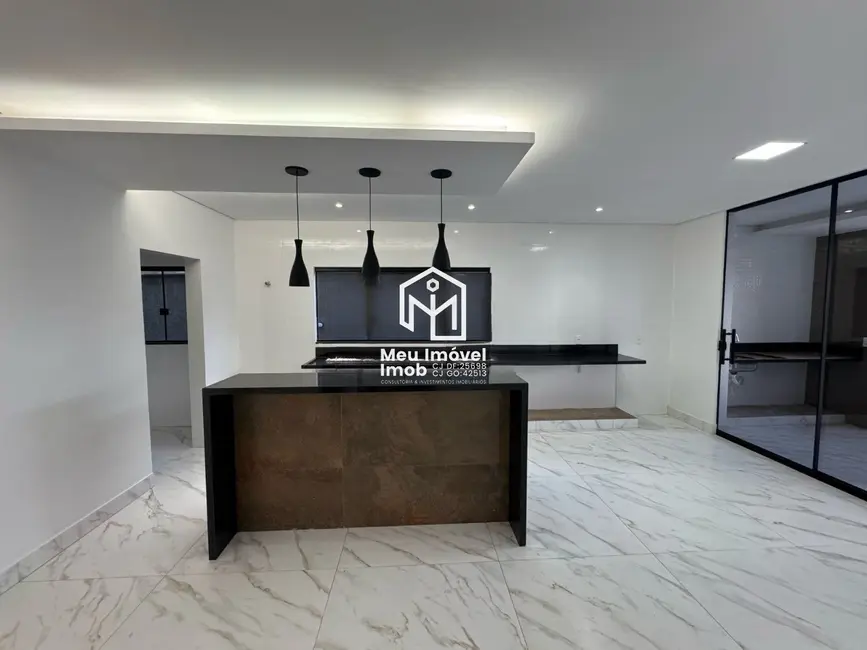 Casa de Condomínio com 3 quartos à venda, 300m2 em Ponte Alta Norte (Gama), Brasilia - DF - imagem 9 Foto 9 de Casa de Condomínio com 3 quartos à venda, 300m2 em Ponte Alta Norte (Gama), Brasilia - DF