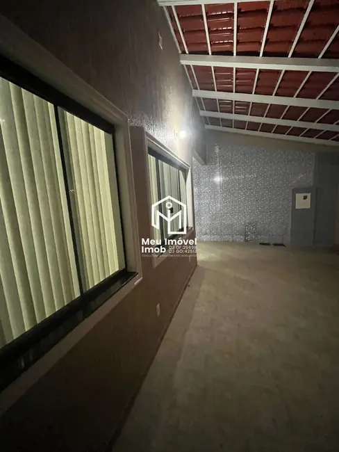 Casa com 3 quartos à venda, 260m2 em Samambaia Norte (Samambaia), Brasilia - DF - imagem 3 Foto 3 de Casa com 3 quartos à venda, 260m2 em Samambaia Norte (Samambaia), Brasilia - DF