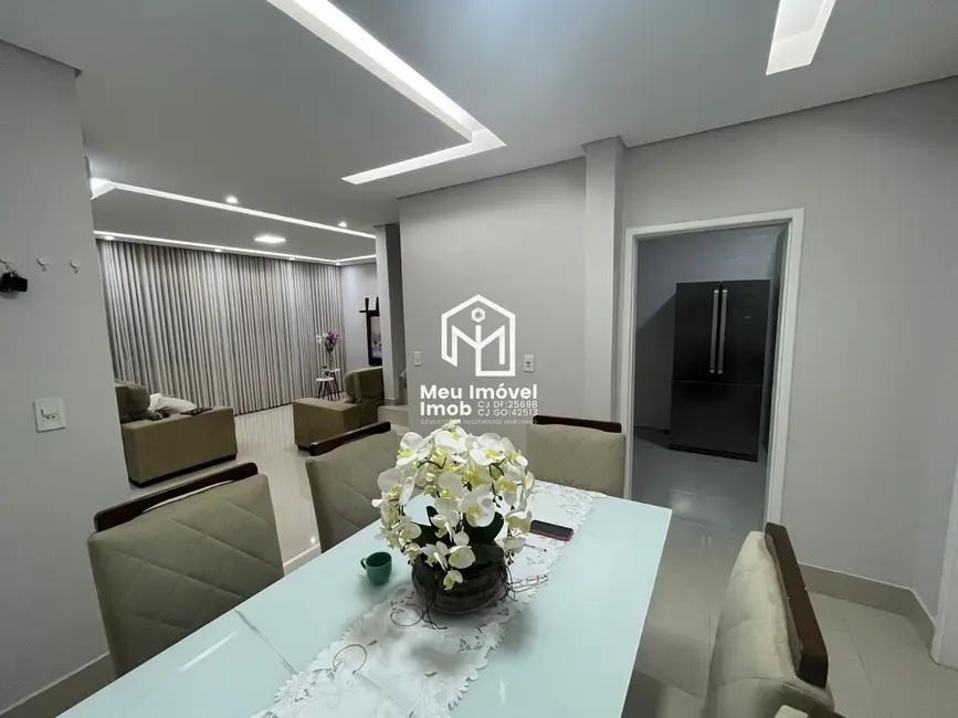 Casa com 3 quartos à venda, 260m2 em Samambaia Norte (Samambaia), Brasilia - DF - imagem 9 Foto 9 de Casa com 3 quartos à venda, 260m2 em Samambaia Norte (Samambaia), Brasilia - DF