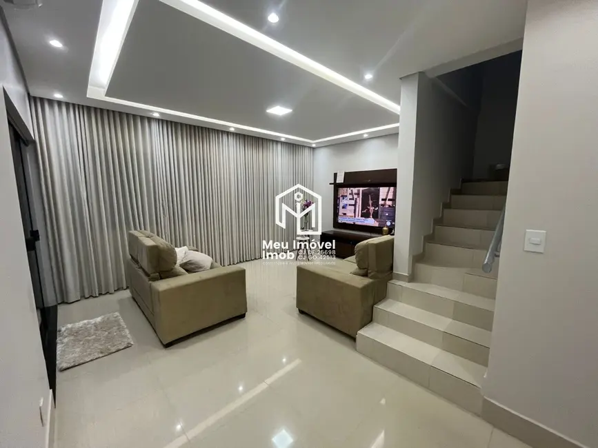 Foto 1 de Casa com 3 quartos à venda, 260m2 em Samambaia Norte (Samambaia), Brasilia - DF