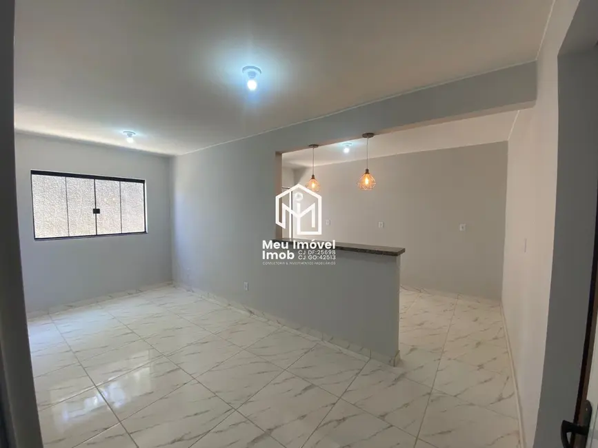 Foto 2 de Apartamento com 2 quartos à venda, 60m2 em Cidade Jardim Marília, Luziania - GO