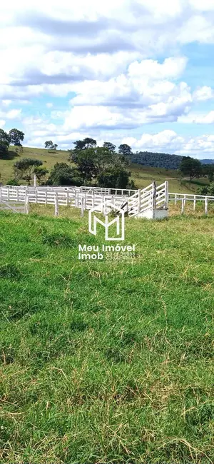 Foto 5 de Fazenda / Haras com 1 quarto à venda, 75m2 em Mansões de Recreio Estrela Dalva VI, Luziania - GO
