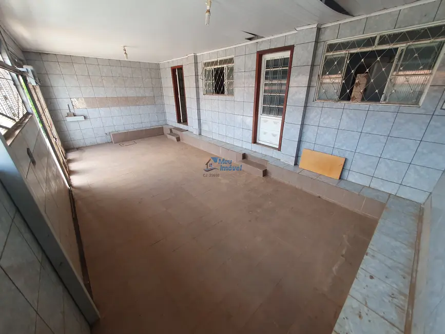 Foto 1 de Casa com 3 quartos à venda, 80m2 em Centro, Cidade Ocidental - GO