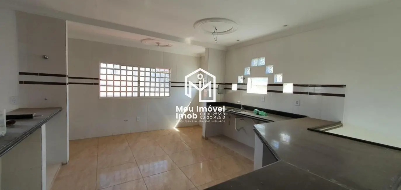 Casa de Condomínio com 5 quartos à venda, 400m2 em Setor Habitacional Arniqueira (Águas Claras), Brasilia - DF - imagem 2 Foto 2 de Casa de Condomínio com 5 quartos à venda, 400m2 em Setor Habitacional Arniqueira (Águas Claras), Brasilia - DF