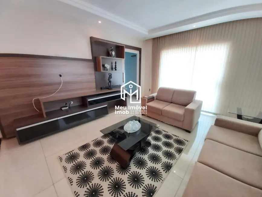 Casa de Condomínio com 4 quartos à venda, 360m2 em Guará I, Brasilia - DF - imagem 5 Foto 5 de Casa de Condomínio com 4 quartos à venda, 360m2 em Guará I, Brasilia - DF