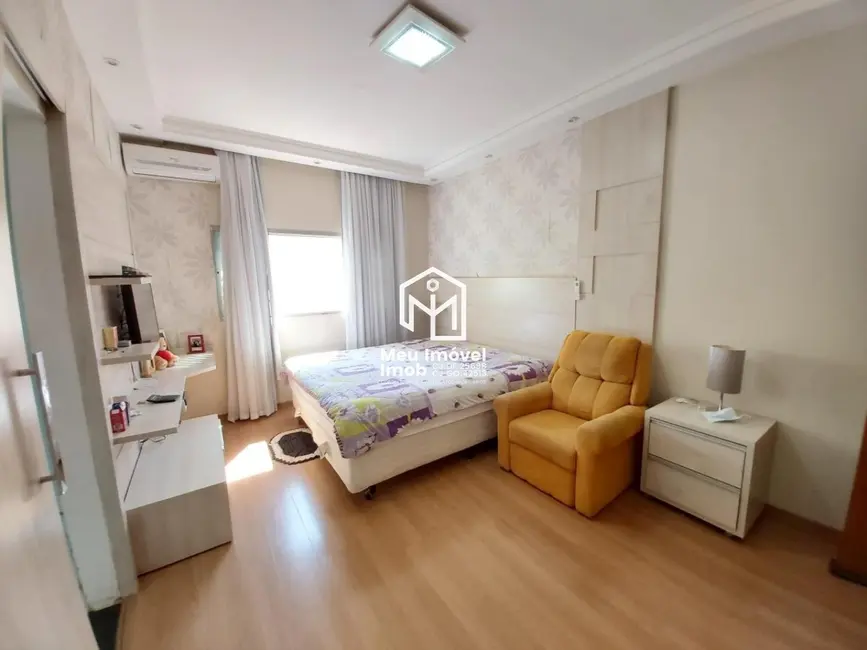 Casa de Condomínio com 4 quartos à venda, 360m2 em Guará I, Brasilia - DF - imagem 9 Foto 9 de Casa de Condomínio com 4 quartos à venda, 360m2 em Guará I, Brasilia - DF