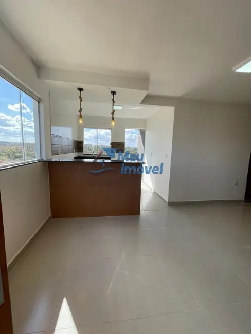 Foto 2 de Apartamento com 3 quartos à venda, 65m2 em Parque Estrela Dalva I, Luziania - GO