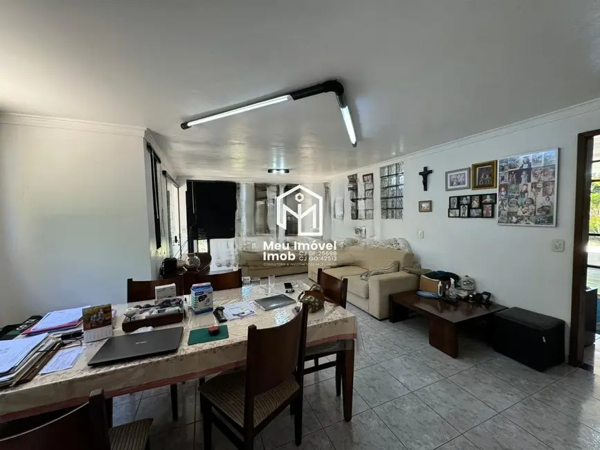 Foto 3 de Casa com 5 quartos à venda, 500m2 em Taguatinga Sul (Taguatinga), Brasilia - DF