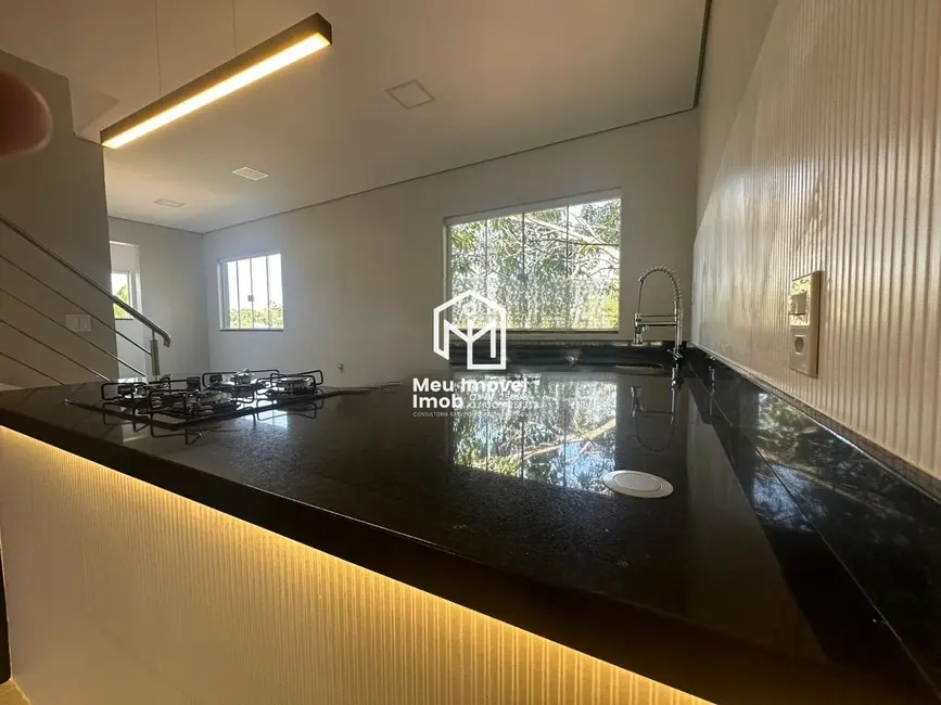 Foto 3 de Casa de Condomínio com 4 quartos à venda, 300m2 em Setor Habitacional Arniqueira (Águas Claras), Brasilia - DF