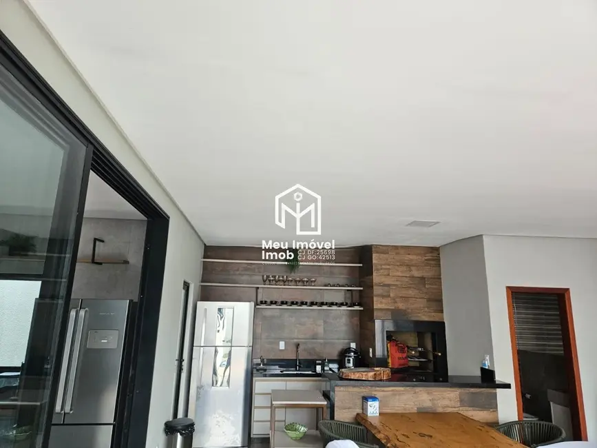 Foto 9 de Casa de Condomínio com 3 quartos à venda, 244m2 em Loteamento Fechado Le Parc, Luziania - GO